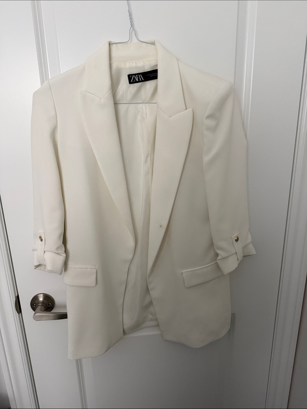 Zara Off-White Men's Blazer with Rolled Sleeve Tabs